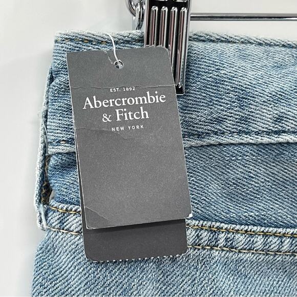 NWT Abercrombie & Fitch The Boyfriend Short Denim Shorts Size 24 - Picture 6 of 13
